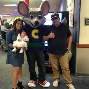 Meet your Posher, Fatima